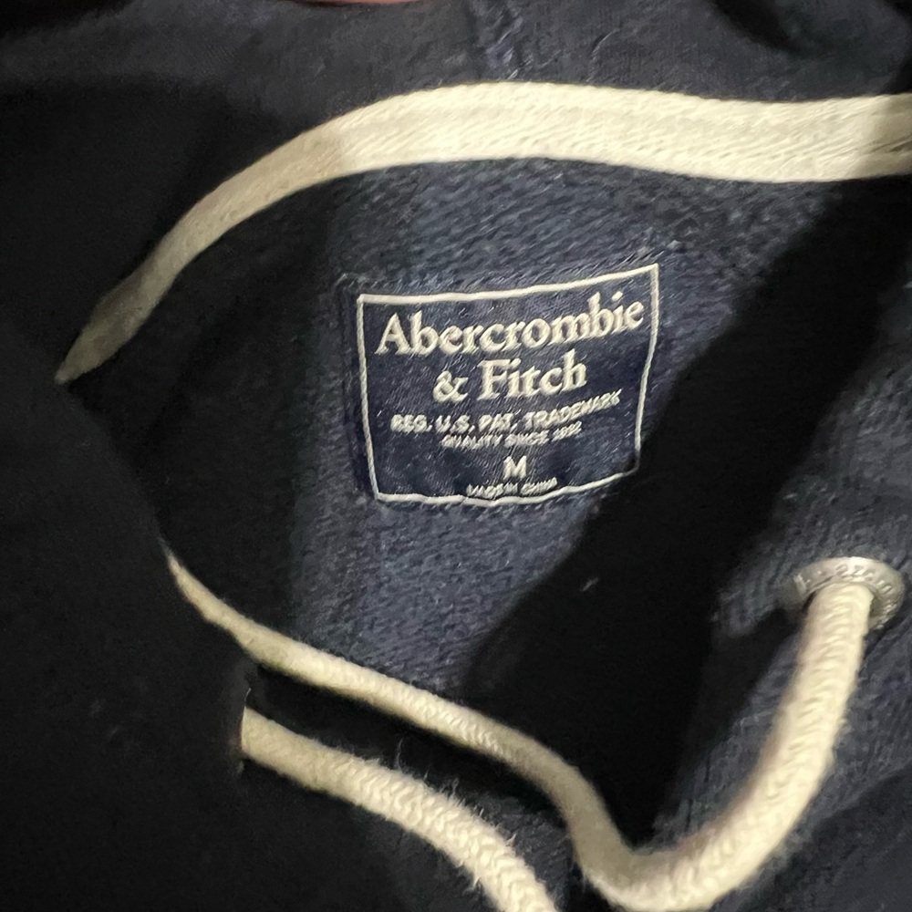 Abercrombie & Fitch Navy Blue Pullover Hoodie Men’s Medium Classic Logo - Picture 3 of 3